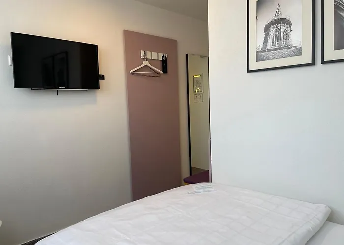 Hotel Ulmer Muenster 2*